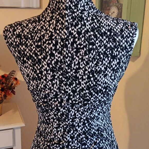 Volume One Soft Knit Dress Career Professional - Picture 6 of 9